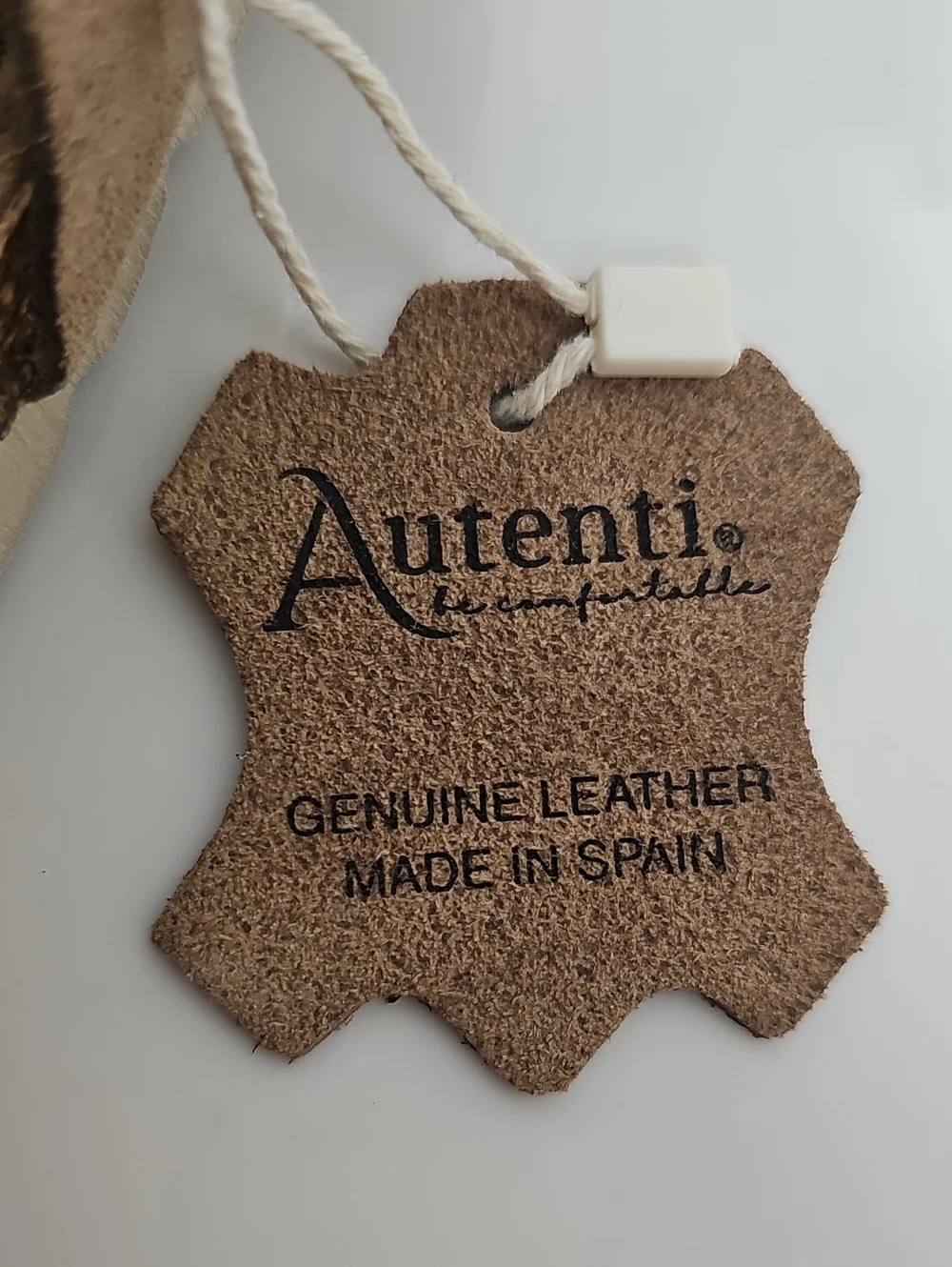 NWT Autenti Spain Leather Cork Footbed Buckle Slide Sandals Taupe 6.5 Vacation